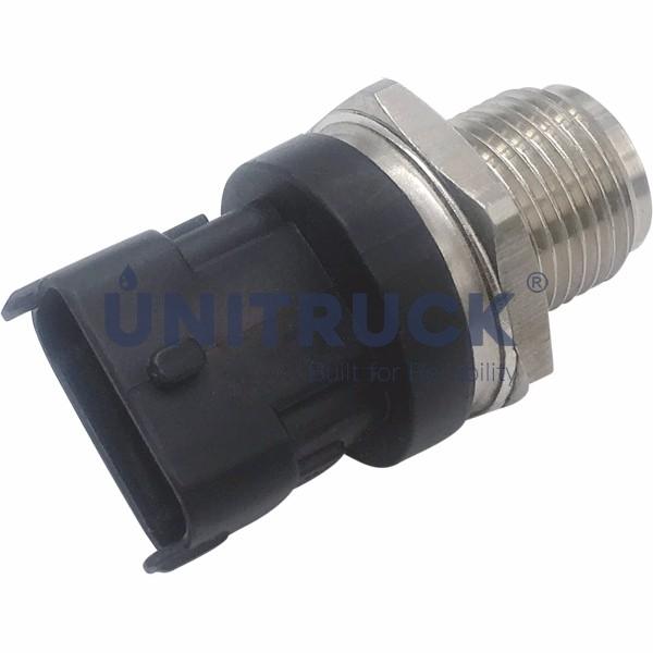 Solenoid Valve 0281006158 55195078 1581708 04216218 504152959 55195078 ...